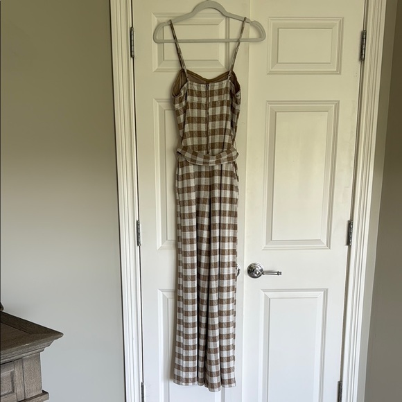 En Saison Beige Checkered Jumpsuit - Picture 6 of 6